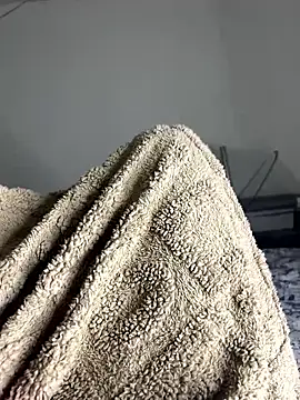 Snapshot of ines_chaude78 chatting on March 25, 2026, 2:17 am ines chaude78 online show from March 25, 2026, 2:17 am