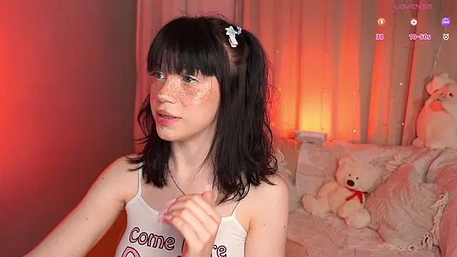 Snapshot of lisa_sunny_ chatting on July 5, 2026, 5:20 pm lisa sunny online show from July 5, 2026, 5:20 pm