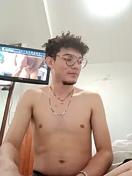 nenetwink online show from March 15, 2026, 5:46 am