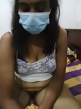 Snapshot of Amisha-35 chatting on June 18, 2026, 12:09 pm Amisha-35 online show from June 18, 2026, 12:09 pm