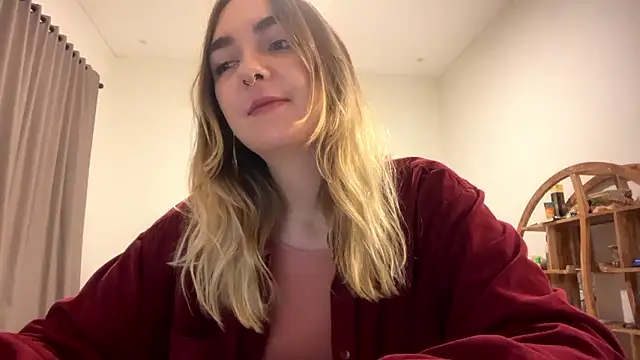 RoxyWet online show from March 13, 2026, 7:42 pm