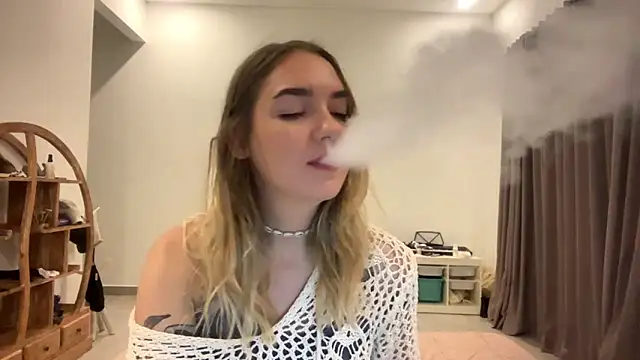 RoxyWet online show from March 17, 2026, 8:23 pm