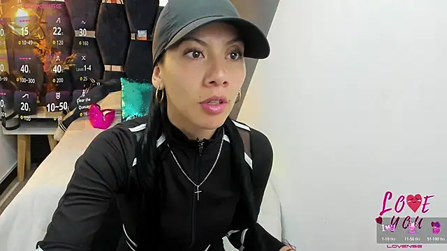 Abril Fox   online show from April 10, 2026, 9:19 pm