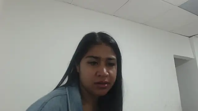 Snapshot of LexyJohnnes_ chatting on July 26, 2026, 2:42 am LexyJohnnes online show from July 26, 2026, 2:42 am