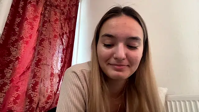 Snapshot of ReathaKiss chatting on May 26, 2026, 12:01 pm ReathaKiss online show from May 26, 2026, 12:01 pm