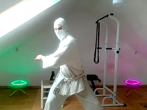 NinjaLaser online show from May 16, 2026, 11:20 am