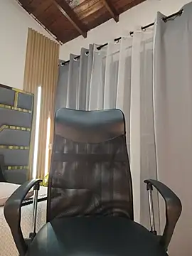 Oliver bigblack cock online show from June 11, 2026, 7:12 pm