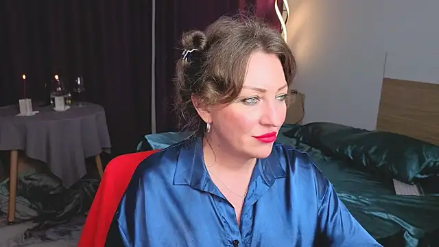 Sirena Fly online show from June 25, 2026, 10:03 pm