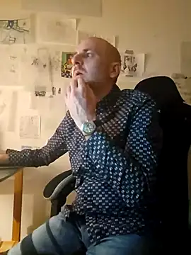 dufatcock online show from March 23, 2026, 11:47 am