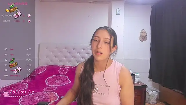 Snapshot of geminis_scorpio_10 chatting on August 7, 2026, 12:01 am geminis scorpio 10 online show from August 7, 2026, 12:01 am