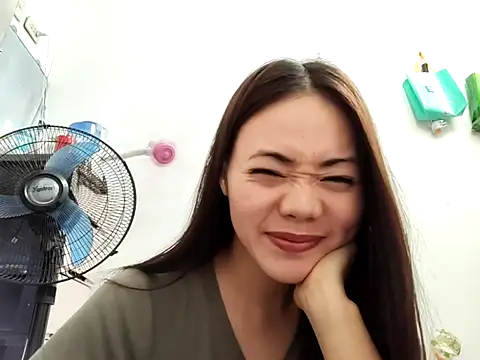 Snapshot of Stacyr chatting on March 14, 2026, 8:20 am Stacyr online show from March 14, 2026, 8:20 am