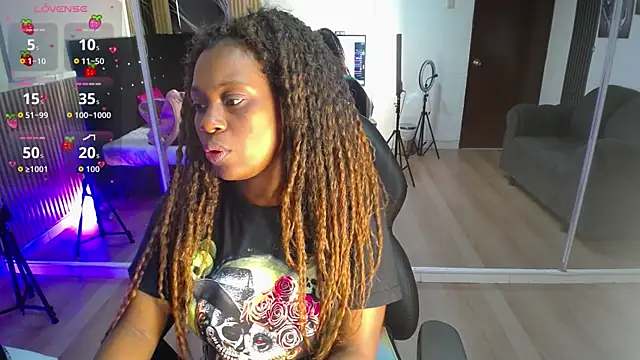Snapshot of Ebony_rizon chatting on June 11, 2026, 1:20 pm Ebony rizon online show from June 11, 2026, 1:20 pm