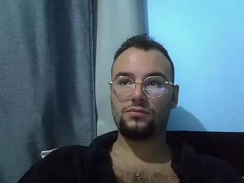 piazaocwb23 online show from April 12, 2026, 12:10 pm