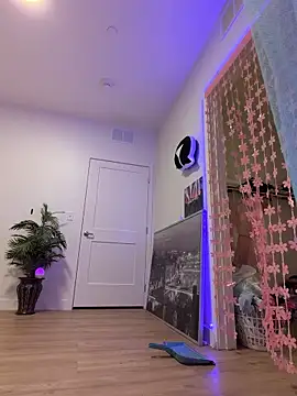 FerrariFrench online show from April 8, 2026, 5:07 am