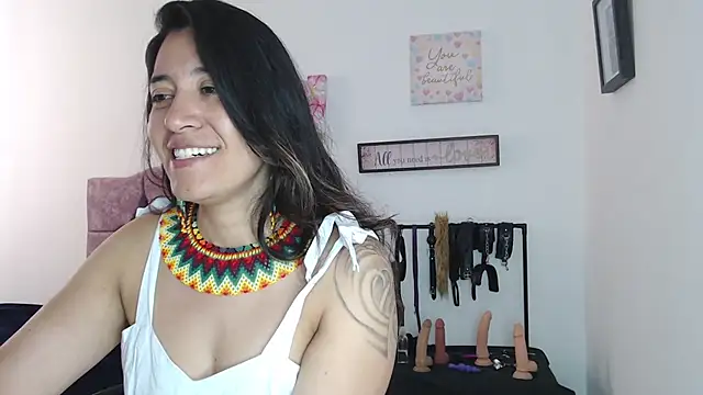 Snapshot of violeta_scott chatting on July 29, 2026, 6:06 pm violeta scott online show from July 29, 2026, 6:06 pm