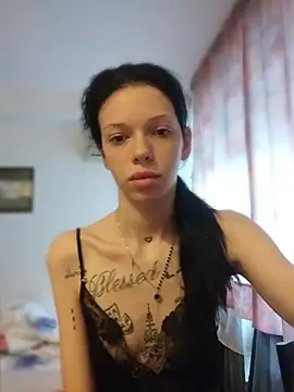 DeeaFoxy online show from March 29, 2026, 12:49 pm