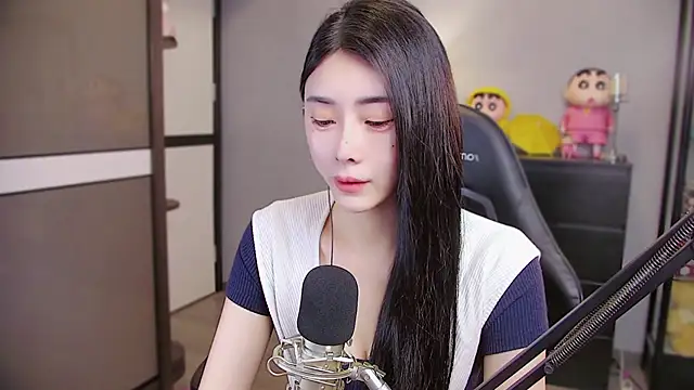 XiaoYuBao- online show from April 19, 2026, 5:12 pm