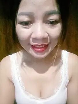 Snapshot of Yiyi102300 chatting on June 1, 2026, 11:06 pm Yiyi102300 online show from June 1, 2026, 11:06 pm