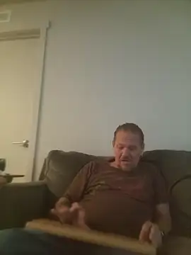 yourMasterisBored online show from April 1, 2026, 1:52 pm