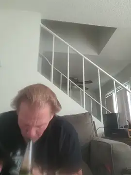 Snapshot of yourMasterisBored chatting on June 15, 2026, 4:09 pm yourMasterisBored online show from June 15, 2026, 4:09 pm