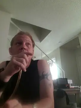 Snapshot of yourMasterisBored chatting on June 21, 2026, 1:46 pm yourMasterisBored online show from June 21, 2026, 1:46 pm