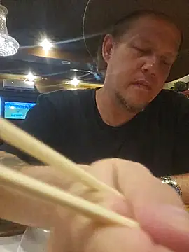 Snapshot of yourMasterisBored chatting on June 25, 2026, 8:13 pm yourMasterisBored online show from June 25, 2026, 8:13 pm