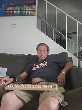 Snapshot of yourMasterisBored chatting on July 17, 2026, 2:45 pm yourMasterisBored online show from July 17, 2026, 2:45 pm