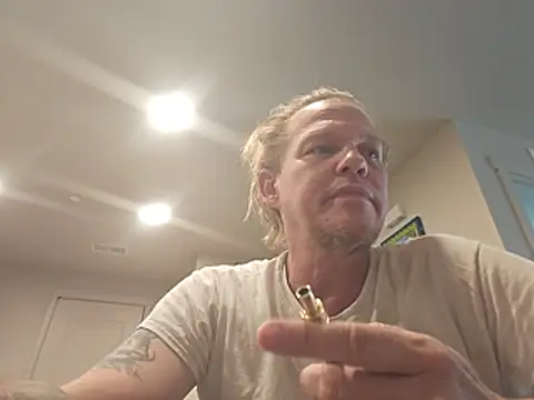 Snapshot of yourMasterisBored chatting on July 30, 2026, 1:15 am yourMasterisBored online show from July 30, 2026, 1:15 am