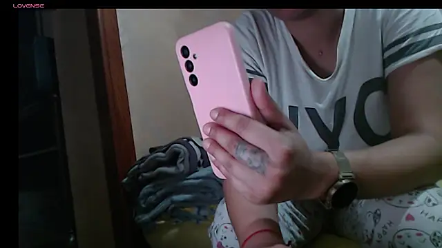 alex niki online show from March 28, 2026, 6:18 pm