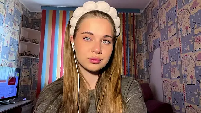 Miss Blessnyth online show from April 22, 2026, 6:05 am