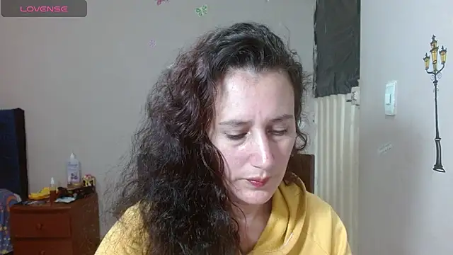 Snapshot of Mariam_wish chatting on May 7, 2026, 6:02 pm Mariam wish online show from May 7, 2026, 6:02 pm