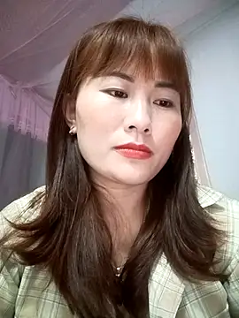 Lucxy-ki6 online show from April 22, 2026, 12:57 am