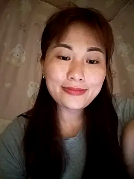 Snapshot of Lucxy-ki6 chatting on May 10, 2026, 1:27 pm Lucxy-ki6 online show from May 10, 2026, 1:27 pm