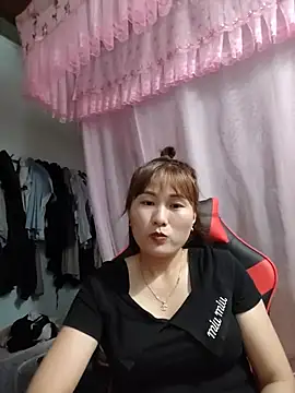 Snapshot of Lucxy-ki6 chatting on May 23, 2026, 1:59 pm Lucxy-ki6 online show from May 23, 2026, 1:59 pm