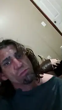 Snapshot of SplendidForge chatting on March 30, 2026, 4:24 am SplendidForge online show from March 30, 2026, 4:24 am