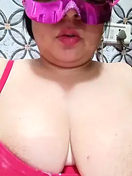 Snapshot of Gujju_bhabhi69 chatting on March 26, 2026, 10:43 am Gujju bhabhi69 online show from March 26, 2026, 10:43 am