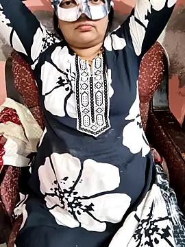 Snapshot of Gujju_bhabhi69 chatting on April 10, 2026, 4:12 pm Gujju bhabhi69 online show from April 10, 2026, 4:12 pm