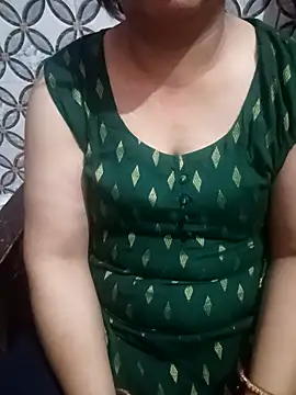 Snapshot of Gujju_bhabhi69 chatting on April 25, 2026, 4:37 pm Gujju bhabhi69 online show from April 25, 2026, 4:37 pm