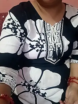 Snapshot of Gujju_bhabhi69 chatting on May 13, 2026, 12:24 pm Gujju bhabhi69 online show from May 13, 2026, 12:24 pm