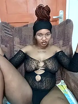 Hotsexyberry222 online show from April 29, 2026, 6:25 pm