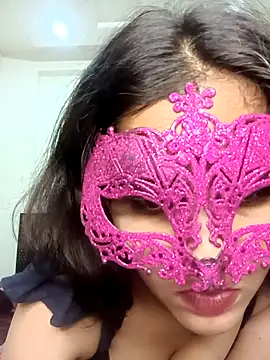 Hottymahi7 online show from March 21, 2026, 9:29 pm