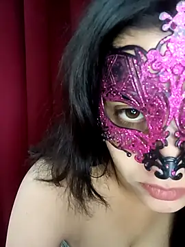 Hottymahi7 online show from April 22, 2026, 9:33 am