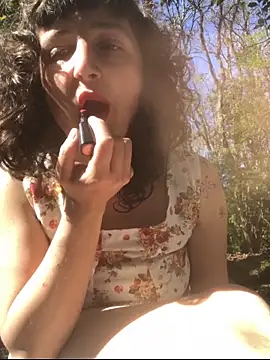 antoniettamaria online show from April 3, 2026, 2:37 pm