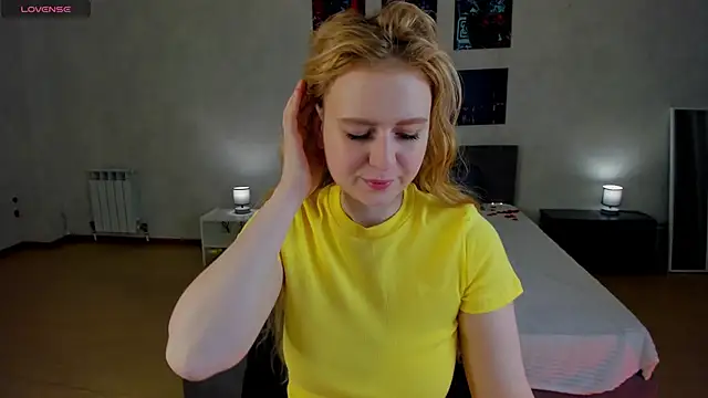 Shiny Liss online show from April 20, 2026, 1:41 am