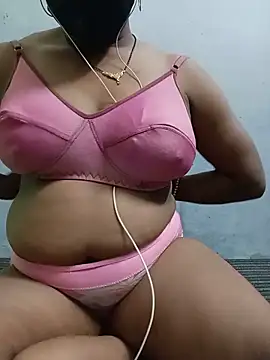 School teacher12 online show from May 12, 2026, 4:09 am