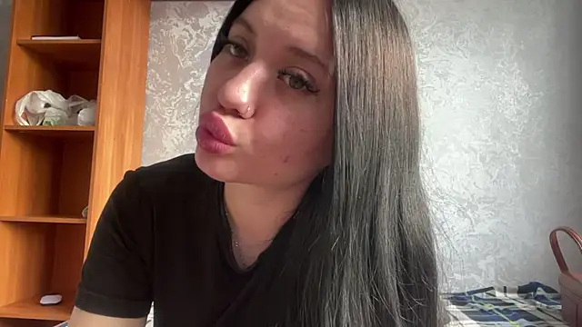 Sofi Funny online show from April 27, 2026, 12:52 am