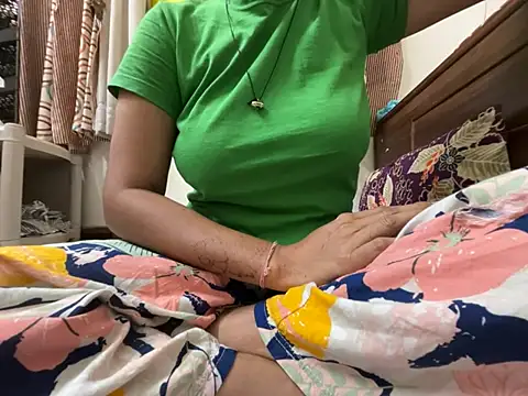 Snapshot of Noor_Sexy02 chatting on July 28, 2026, 2:07 am Noor Sexy02 online show from July 28, 2026, 2:07 am