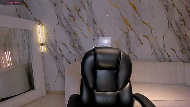 AntonellaDimeo online show from June 20, 2026, 4:59 am