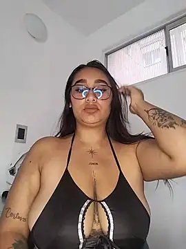 Snapshot of Mia_skyy18 chatting on June 26, 2026, 4:55 pm Mia skyy18 online show from June 26, 2026, 4:55 pm