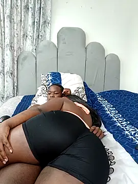 DARKBEATY20 online show from April 23, 2026, 11:09 am